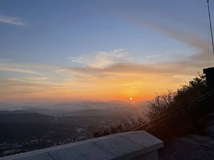 来首尔旅游,来首尔都会逛的东大门