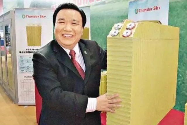 钟馨稼为什么捐款给美国人,钟馨稼捐款7000原因