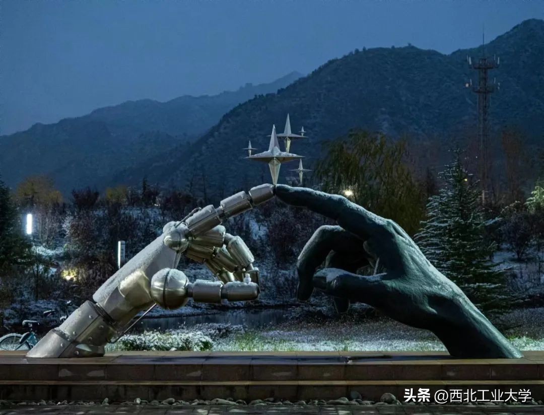 今日雨水!工大四季高清美图，欢迎欣赏使用~