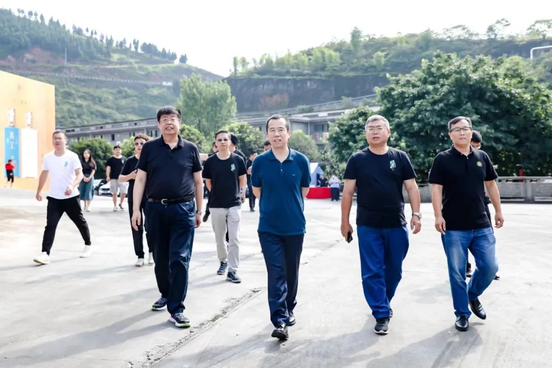 张颐武中国精神,张颐武谈酒文化