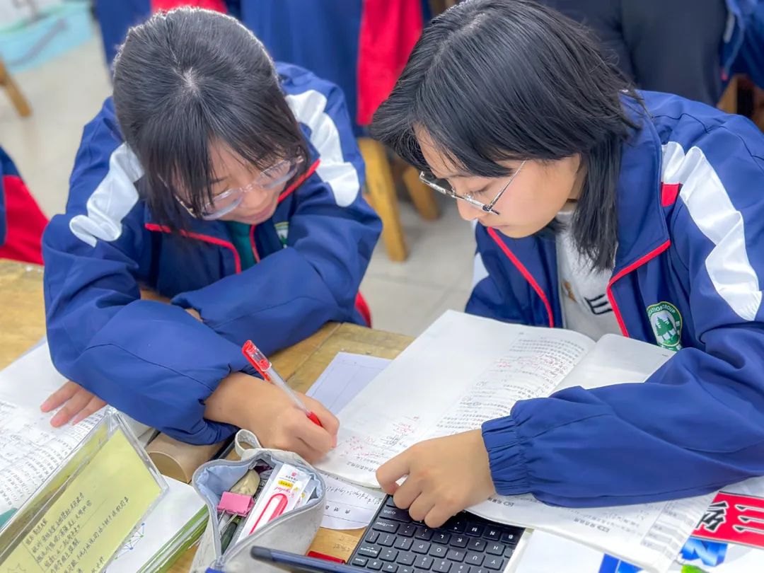 南湖行知丨【战“疫”线下篇】封校不封爱,温暖一直在