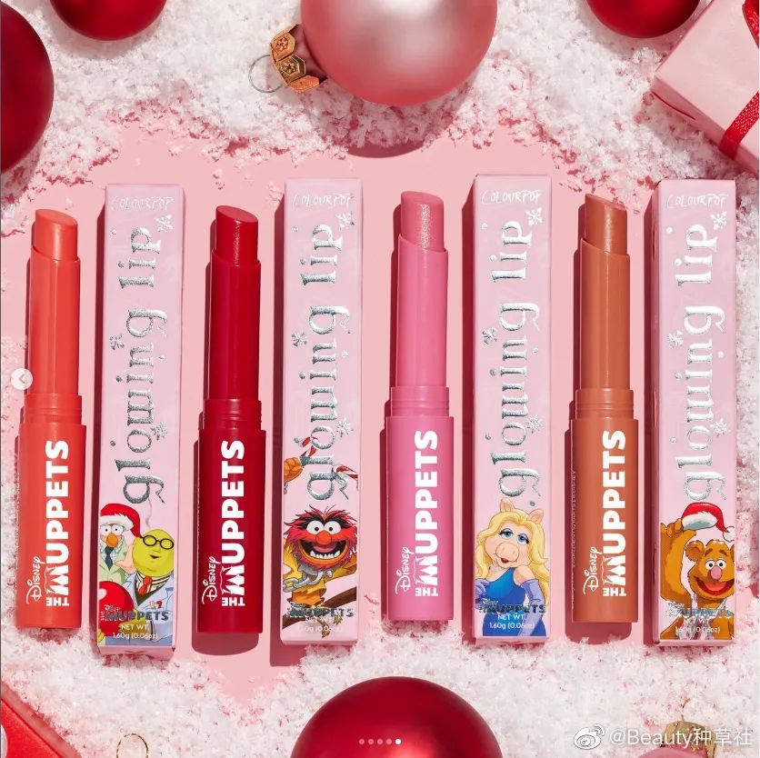 包装的圣诞礼物,包装圣诞礼物的包装纸今天哪里有