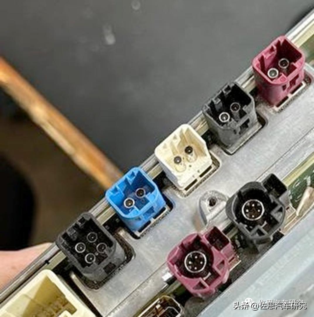 特斯拉hw4.0推出,特斯拉发布hw4.0国内上市