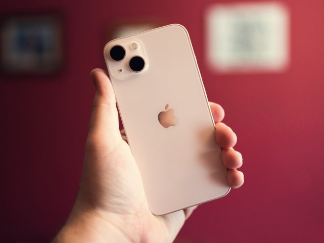 iphone13和iphone12pro怎么选,明明只占一点内存怎么就没内存了