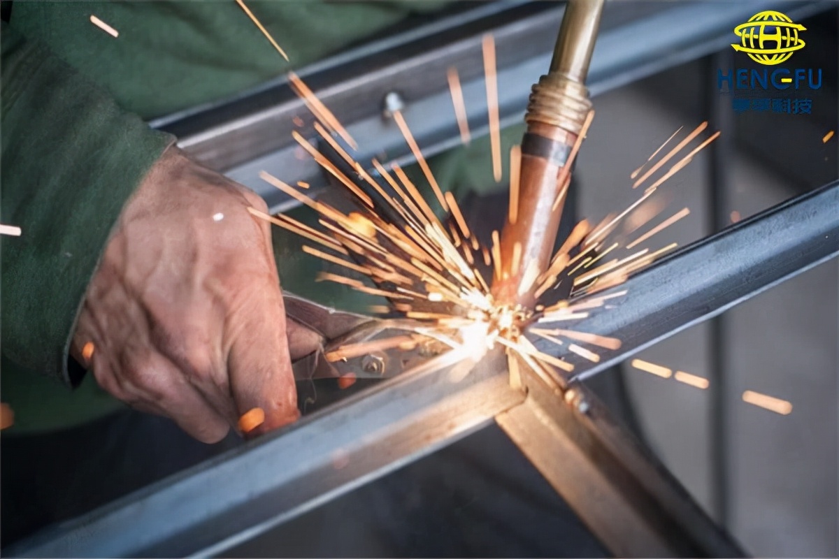 二氧化碳气体保护焊护具,自动二氧化碳气体保护焊机