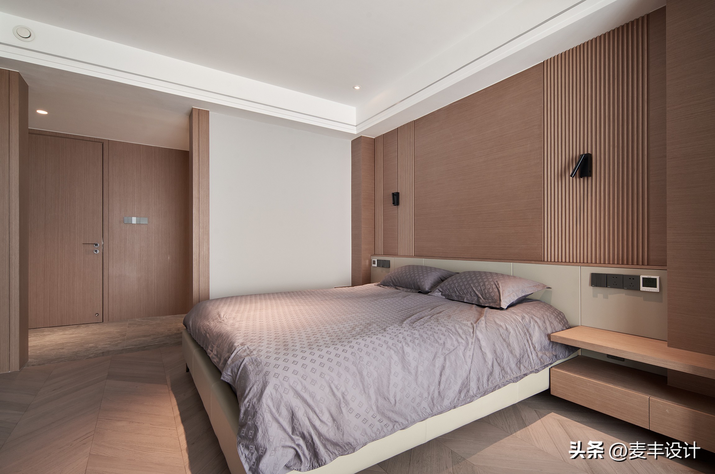 MHOO|沐光而居220㎡白马御府现代复式私宅