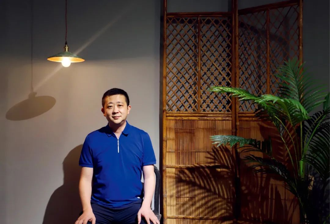 中国老酒收藏第一人曾宇老师,曾宇收藏酒老视频