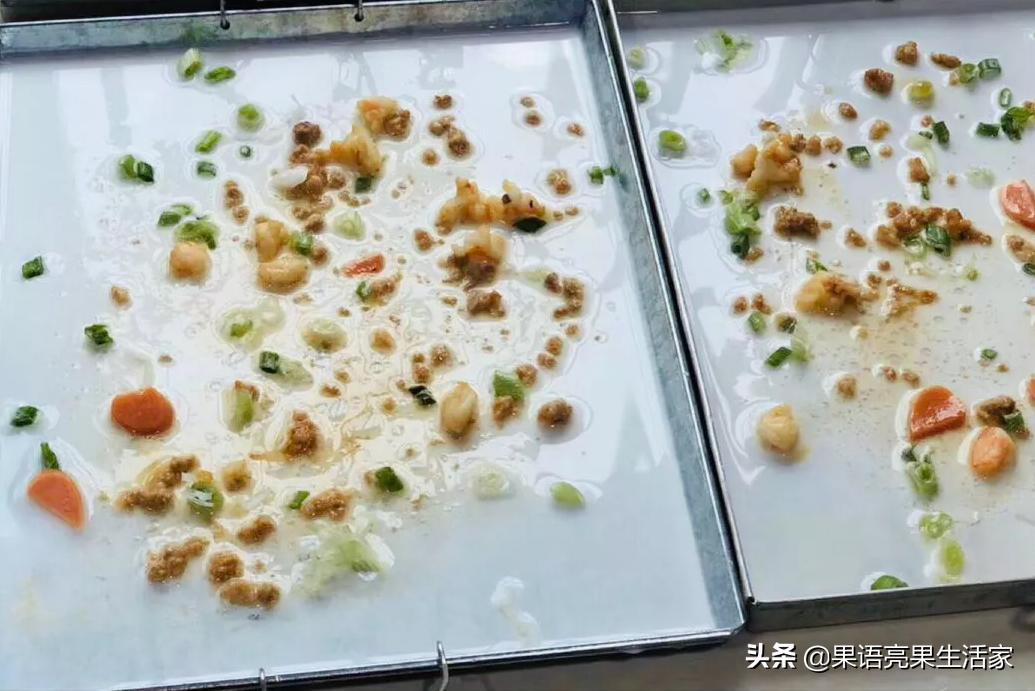 8秒教你做肠粉,教你三分钟学会做肠粉