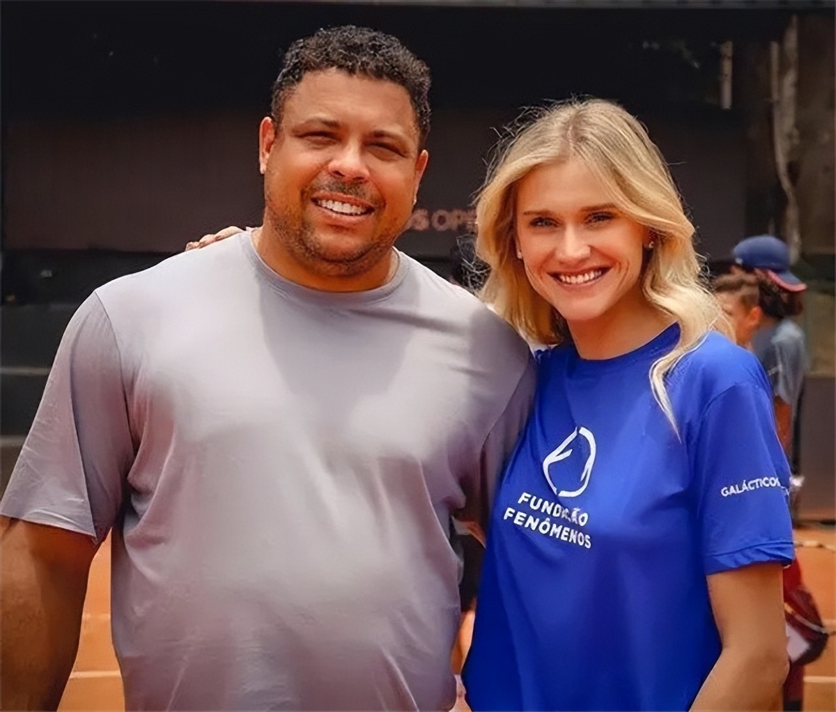 罗纳尔多大罗身家,罗纳尔多2012年在哪个俱乐部