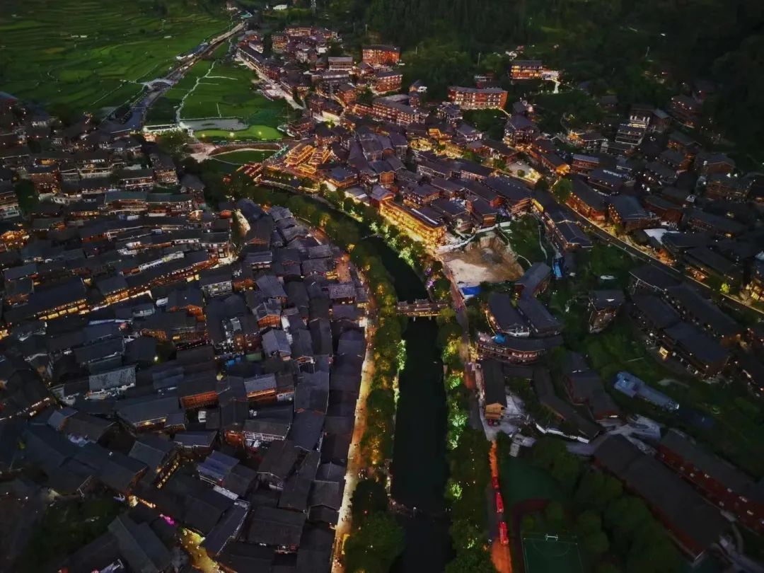 茅台冰激凌、桥景房……环游贵州后，我对福州多了几点思考