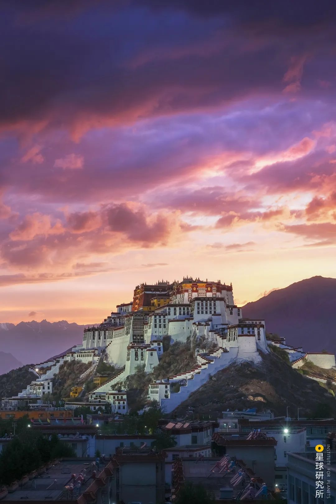 布达拉宫进去可以看到什么,布达拉宫夏天能看见雪山吗