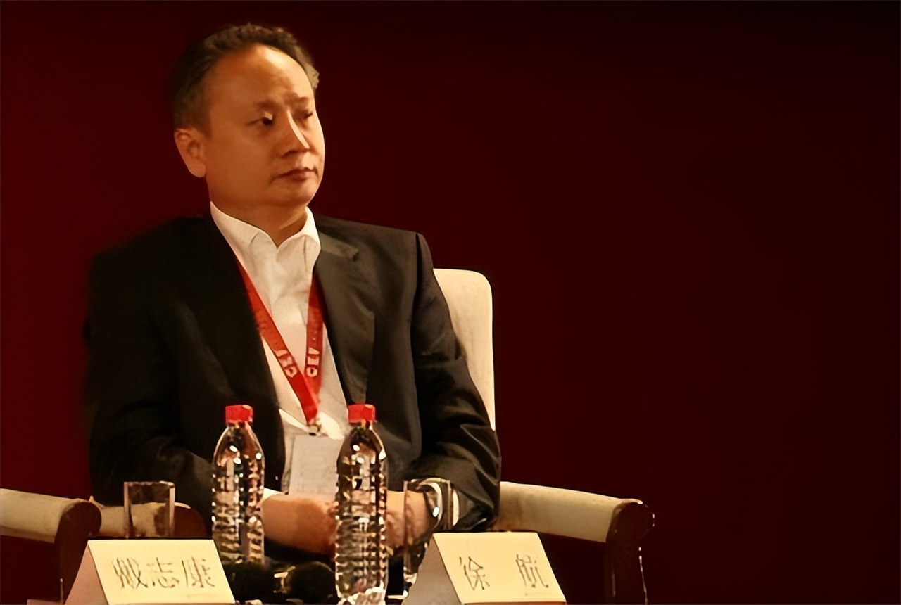 他17岁上清华，29岁辞职创业，疫情期间日赚1亿，如今身家1291亿