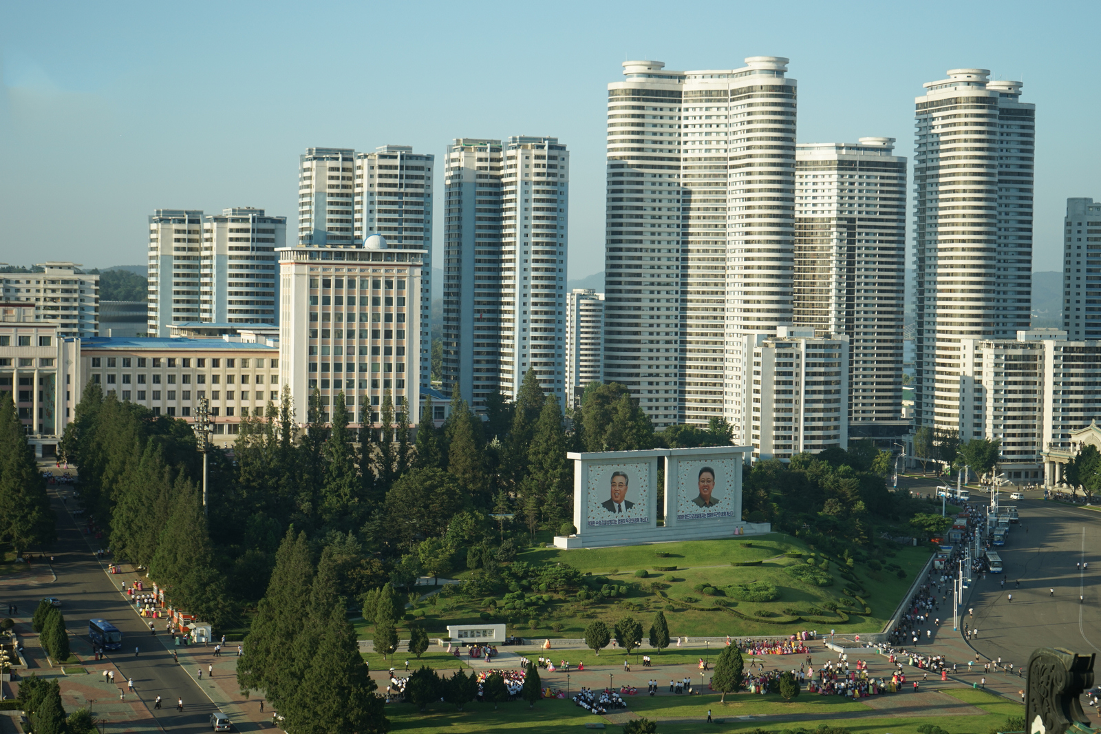 朝鲜的教育医疗住房全免费吗,朝鲜的医疗教育住房都是免费的吗