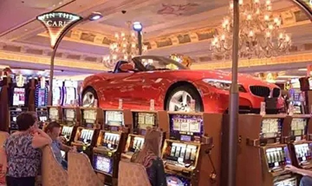 上海小伙成墨西哥毒枭,却未向中国贩毒,密室中成捆美钞垒成高台