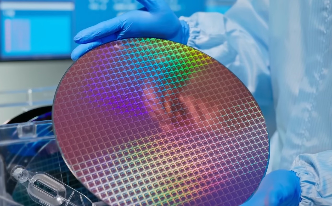 21亿的光刻机,中国荷兰光刻机最新现状