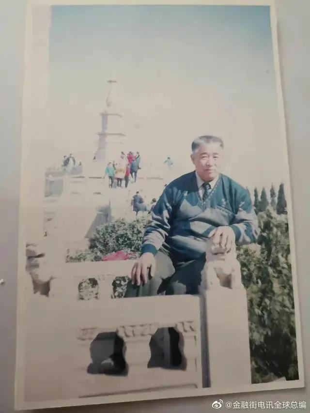 金融街做空,金融街电讯深度观察杜猛