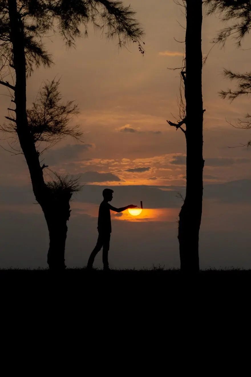 印度小伙借相机拍落日,印度穷小伙拍日落