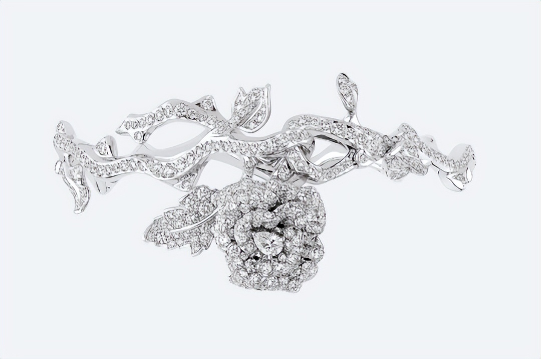 何超莲上亿珠宝,何超莲全球独一件珠宝