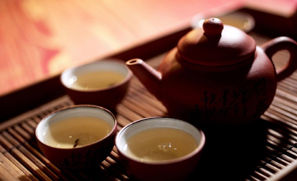绿茶和红茶哪种茶好些一点,喝茶绿茶和红茶有什么区别