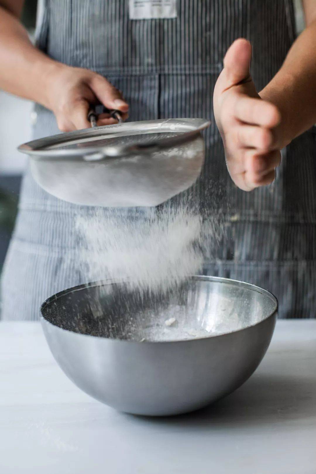 简单易做的水蜜桃的甜点,水蜜桃樱花简单甜品教程高颜值