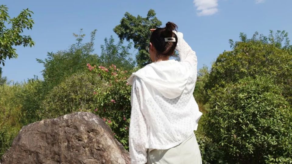 湿疹反复要命,湿疹一直反反复复用什么药膏