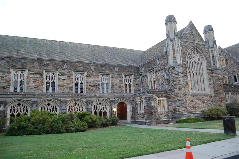 西安小伙发明隐身衣是真是假,西安小伙研制隐身衣是真的吗