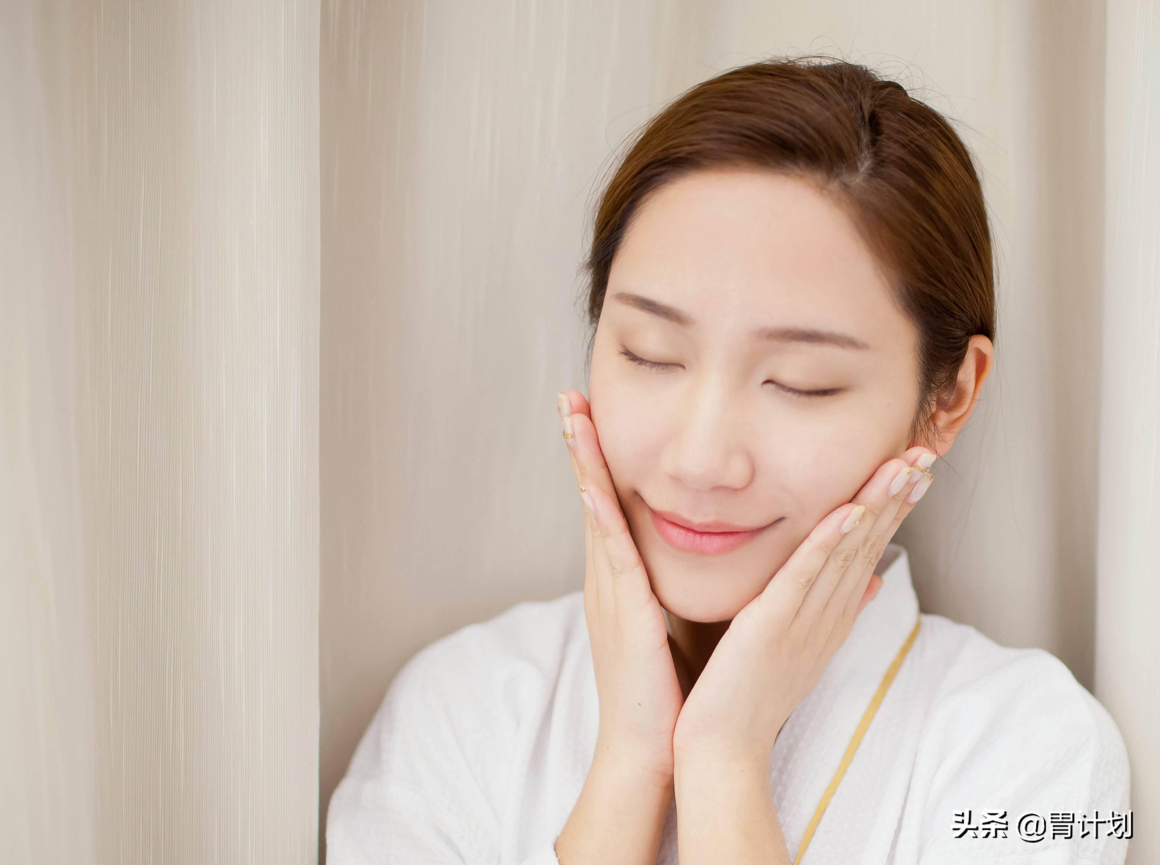 精华液的正确使用方法你知道多少,精华液的正确使用方法你用对了吗