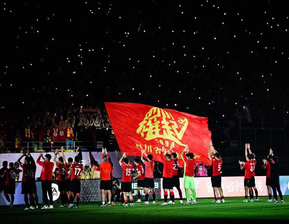 中超成都蓉城2-1上海申花,中超足球分析广州恒大vs上海申花