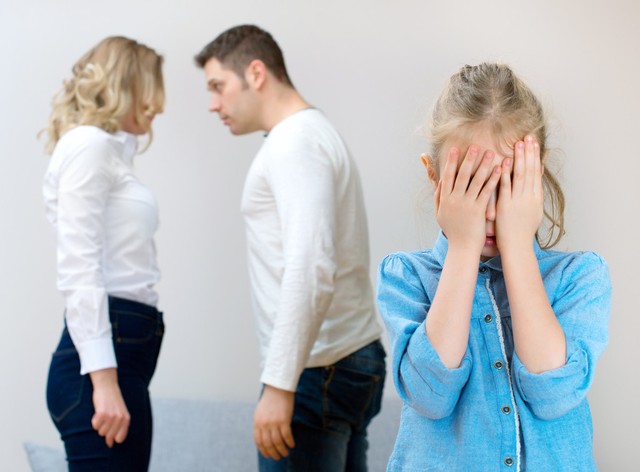 女儿竟然爱上继父，母亲的愤怒和最终悲剧