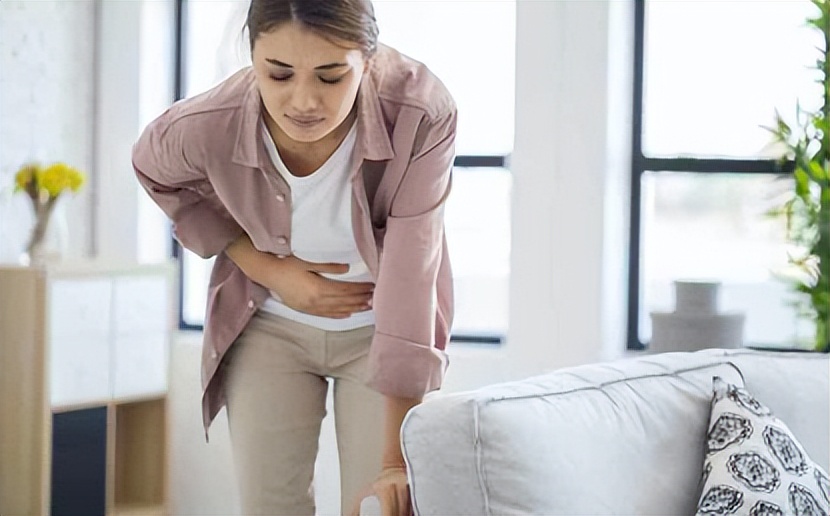 怎样治疗新冠肺炎后遗症疲劳无力,感染新冠后身体没什么反应正常吗