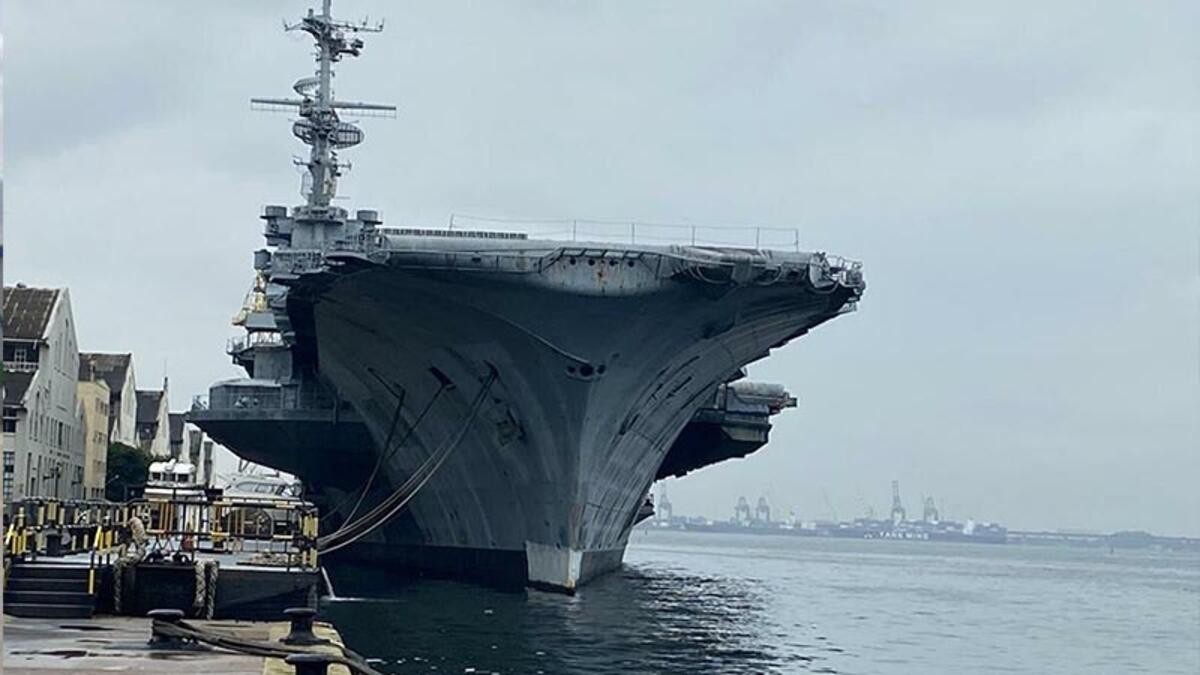 巴西退役航母多少吨,巴西航母退伍