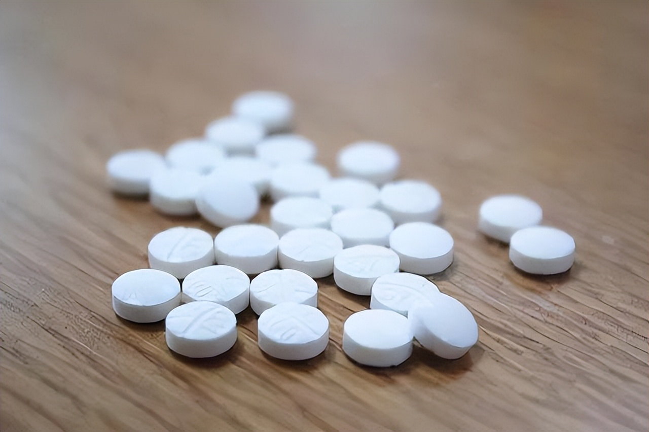 优甲乐虽然效果好,但要注意可能会产生7个副作用,早了解早获益