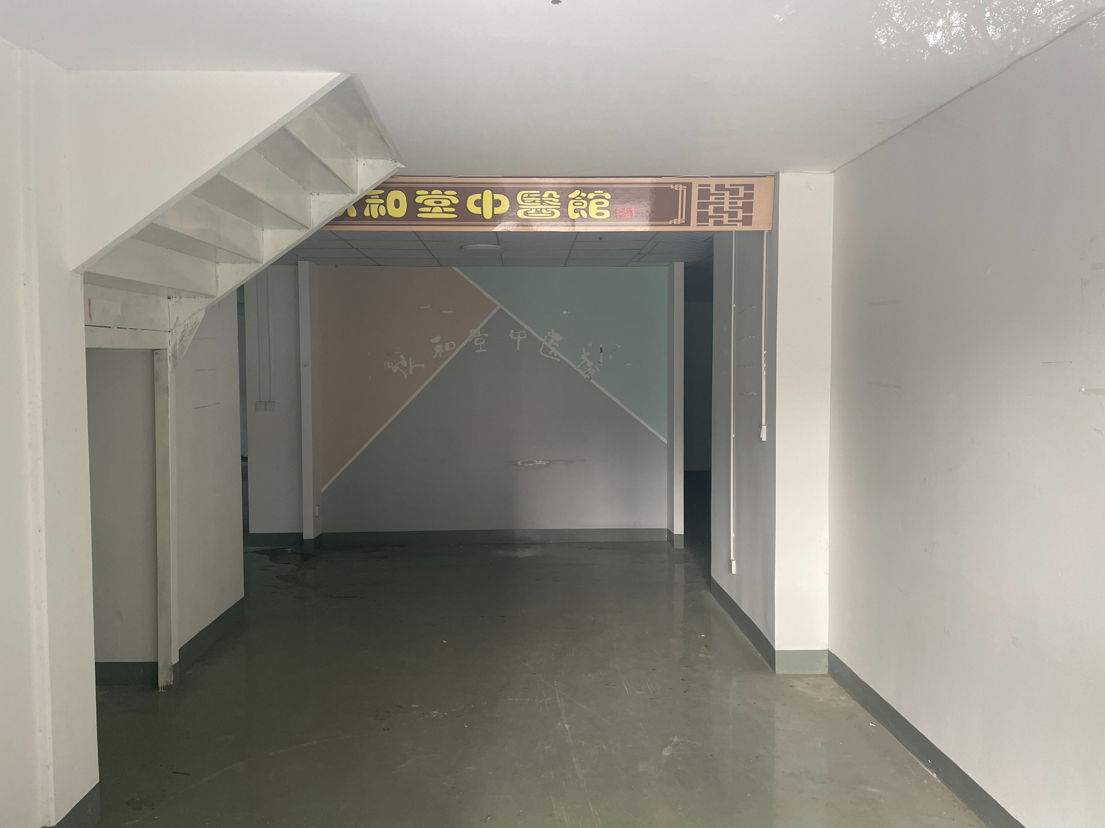 “医托”屡禁不绝？华商报记者回访25家被投诉医馆，大部分关门，还有医馆雇“医托”继续骗人