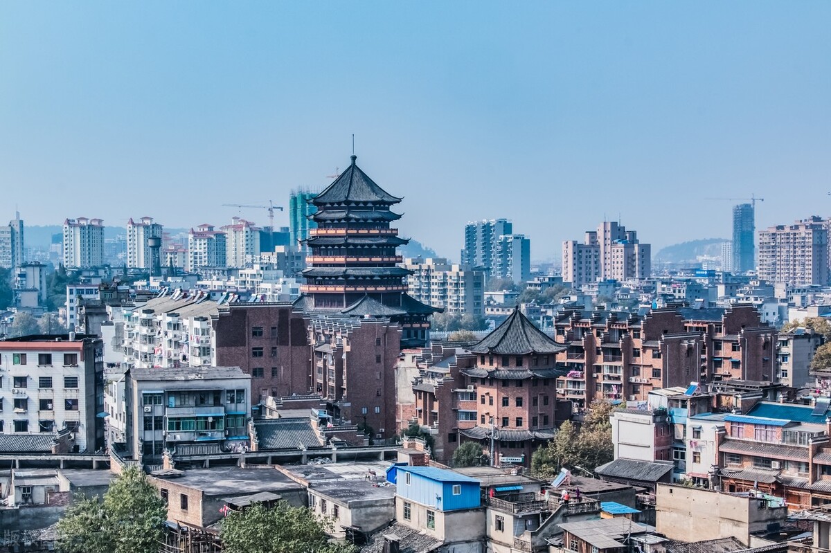 江西景德镇市是几线城市全国排名,南昌市和景德镇市哪个大