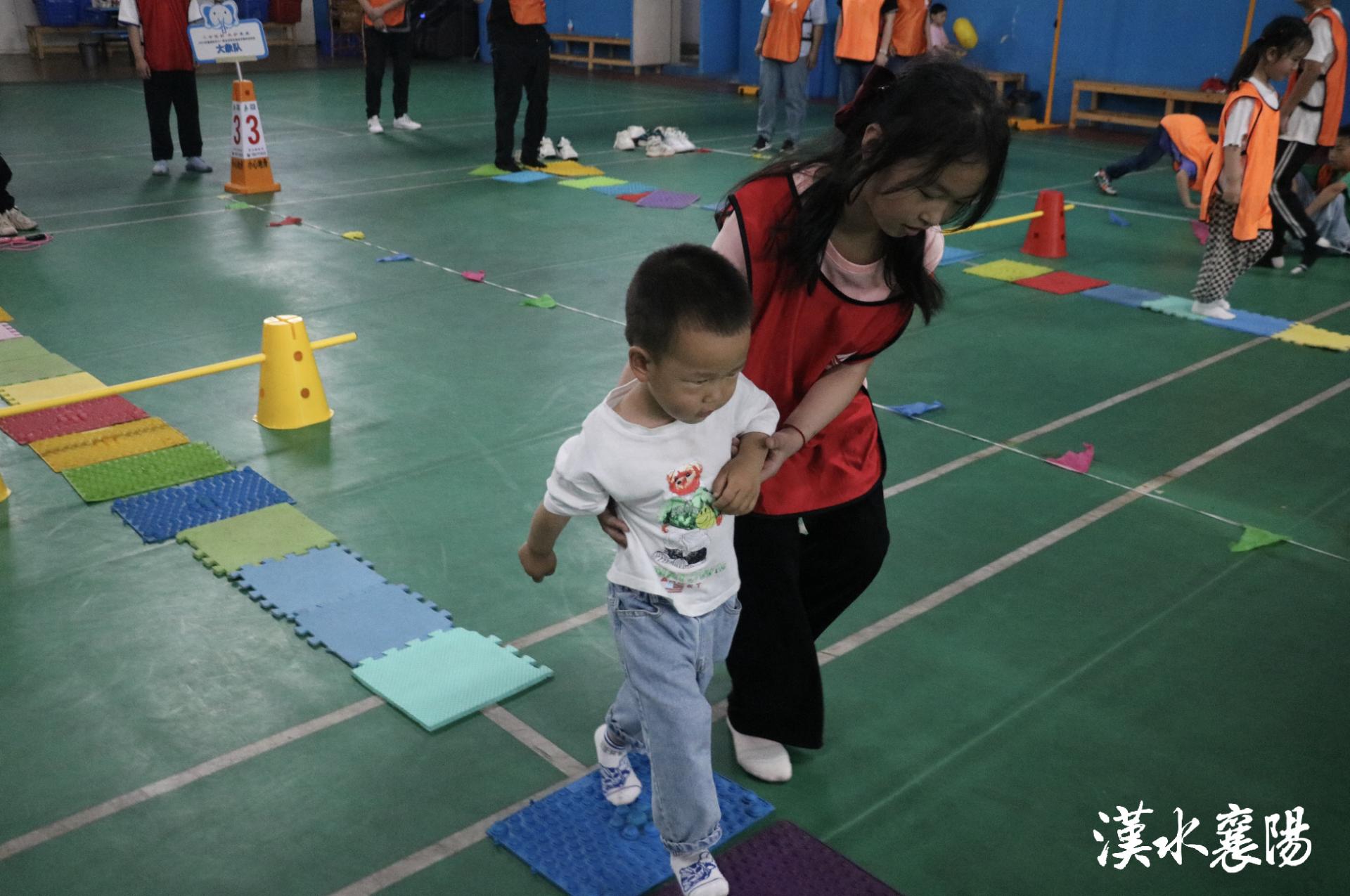 区总工会学习工会十八大会议精神,襄城区总工会