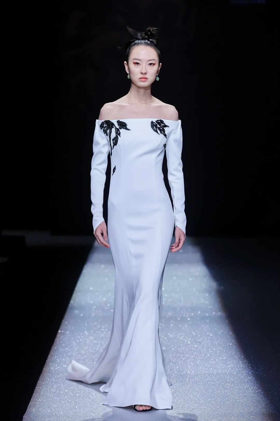 闪亮礼服时尚,闪亮礼服套装