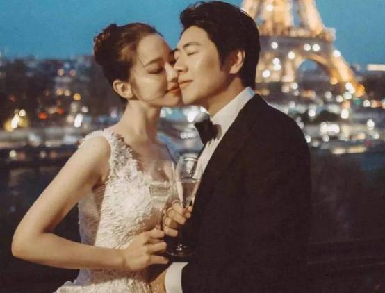 娱乐圈两对夫妻的现状,11对娱乐圈恩爱的明星夫妻