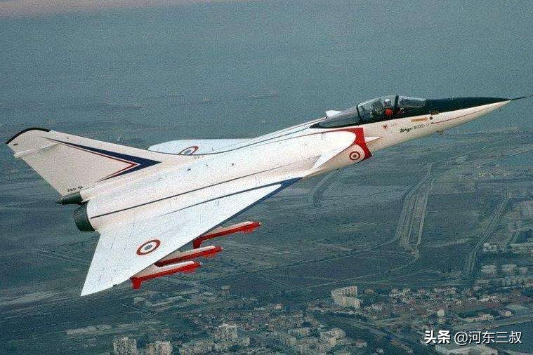 三代重歼，达索梦幻之作，幻影4000为什么一直没人购买？