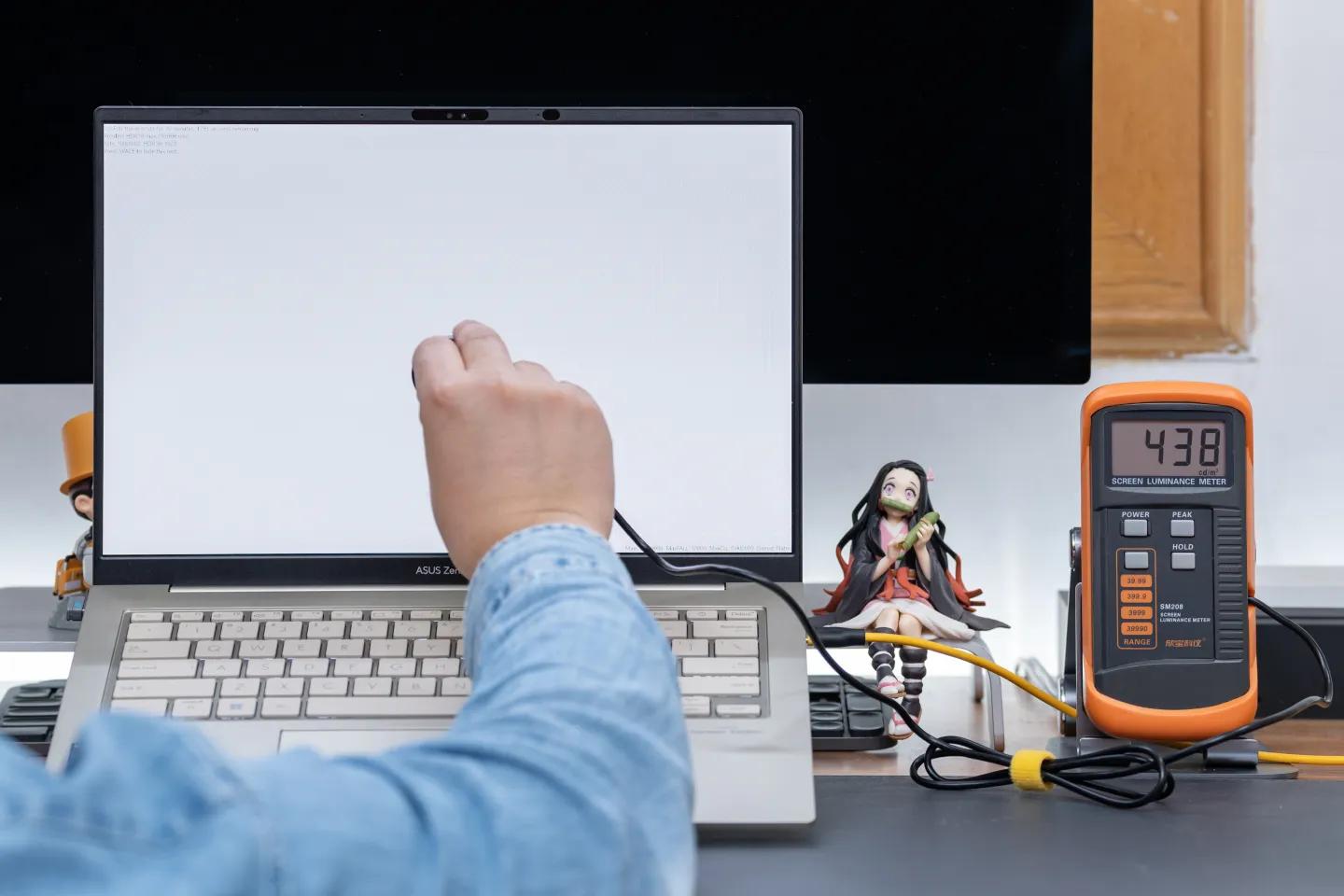 华硕灵耀14i913900h续航实测,华硕灵耀14s高色域深度测评