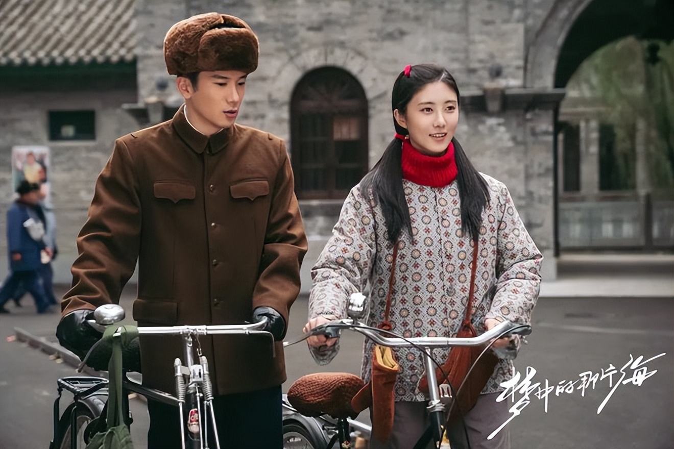 在激扬青春的进程中书写壮丽篇章,在挥洒青春热血与汗水中不断前行