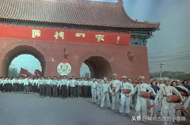 1949年开国大典高清彩色老照片,1949年开国大典珍贵彩色影像