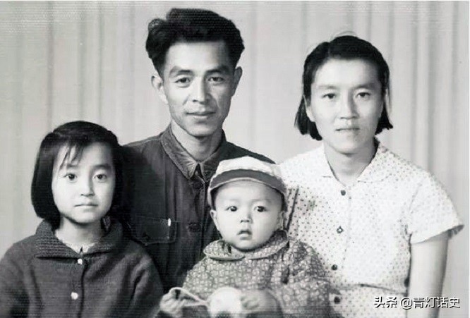 90年代抽红塔山属于什么档次,纪念褚时健的烟红塔山