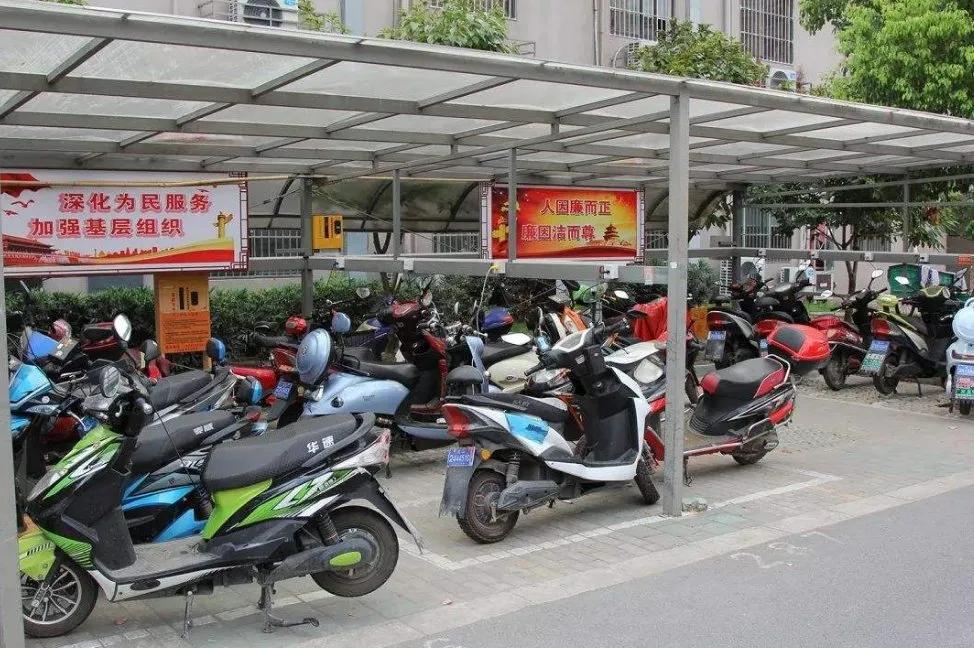 电动车充不进去电解决方法,电动车电池只能充80%的电怎么回事