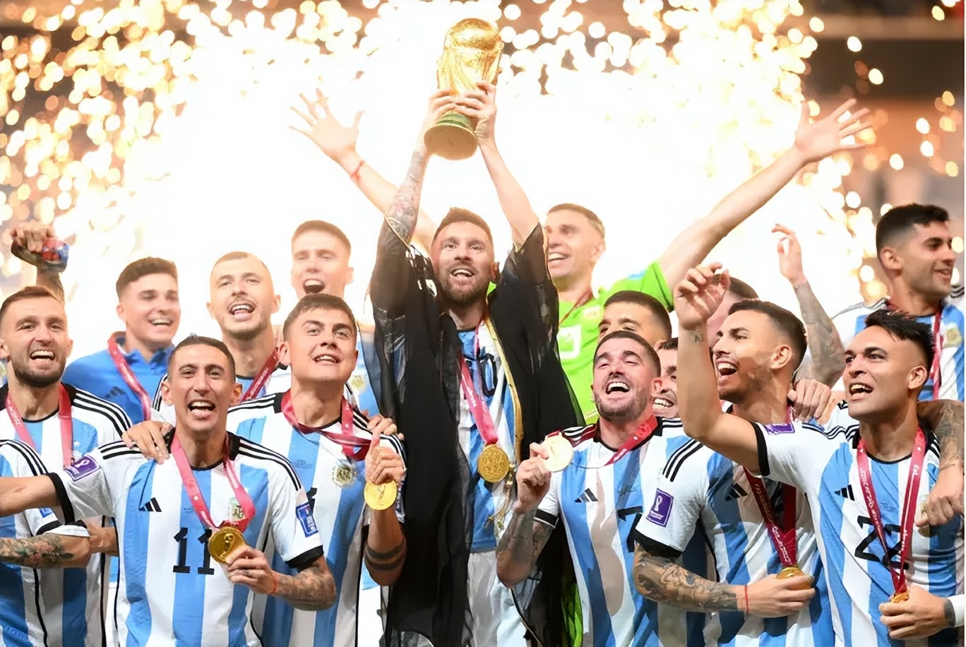 长风破浪会有时扬帆起航,长风破浪会有时过尽千帆仍少年