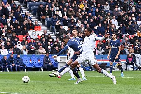 沉浸式体验足球观赛,沉浸式足球体感互动