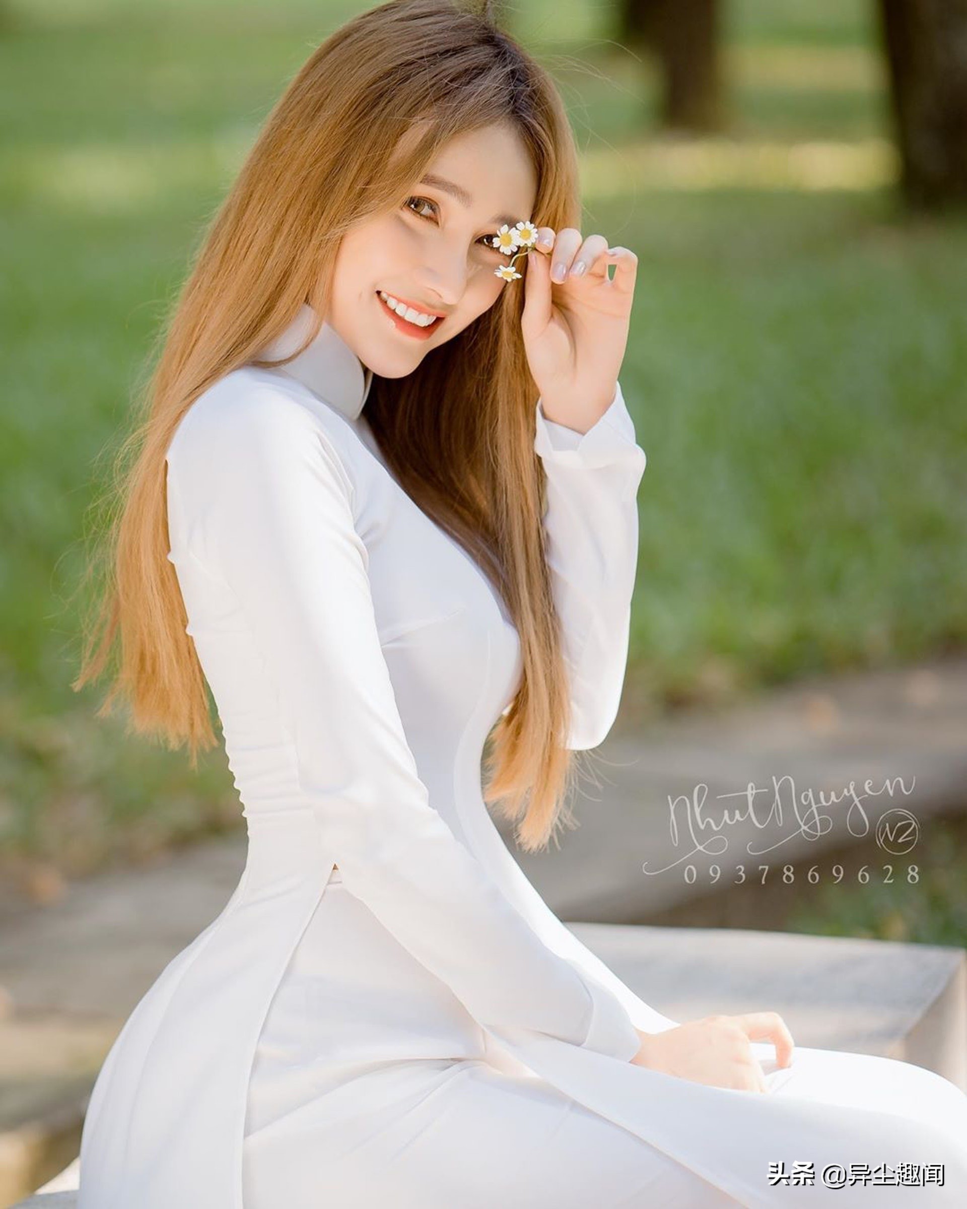 美到忘记看比赛!球场边越南的笑颜美女甜美爆红