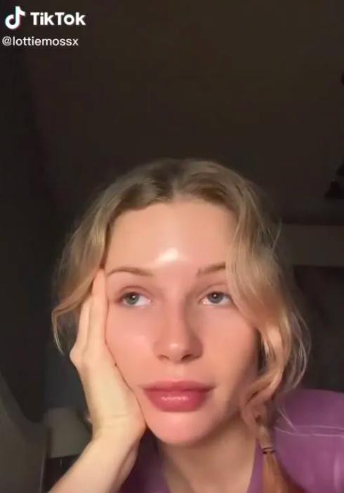 欧美超模二代14岁资源逆天,如今整容吸毒惨遭解约,靠卖裸照赚钱