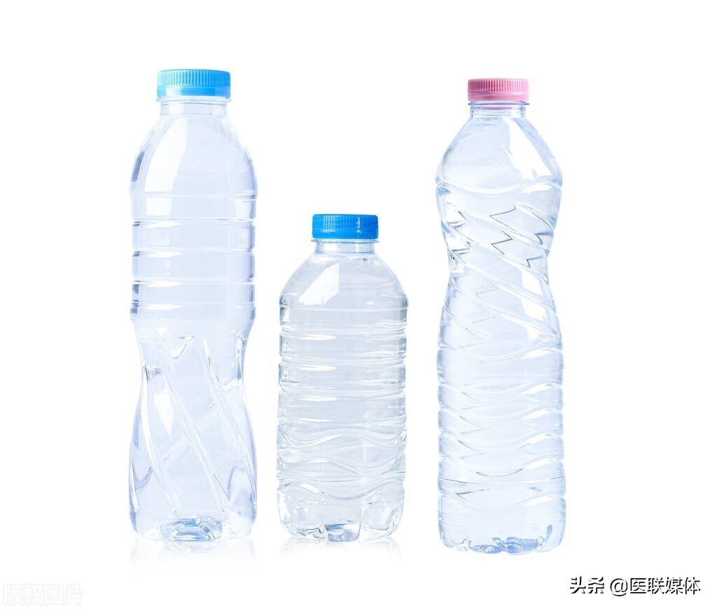 睡眠不足引起的眼袋浮肿怎么缓解,眼睛经常浮肿是怎么回事