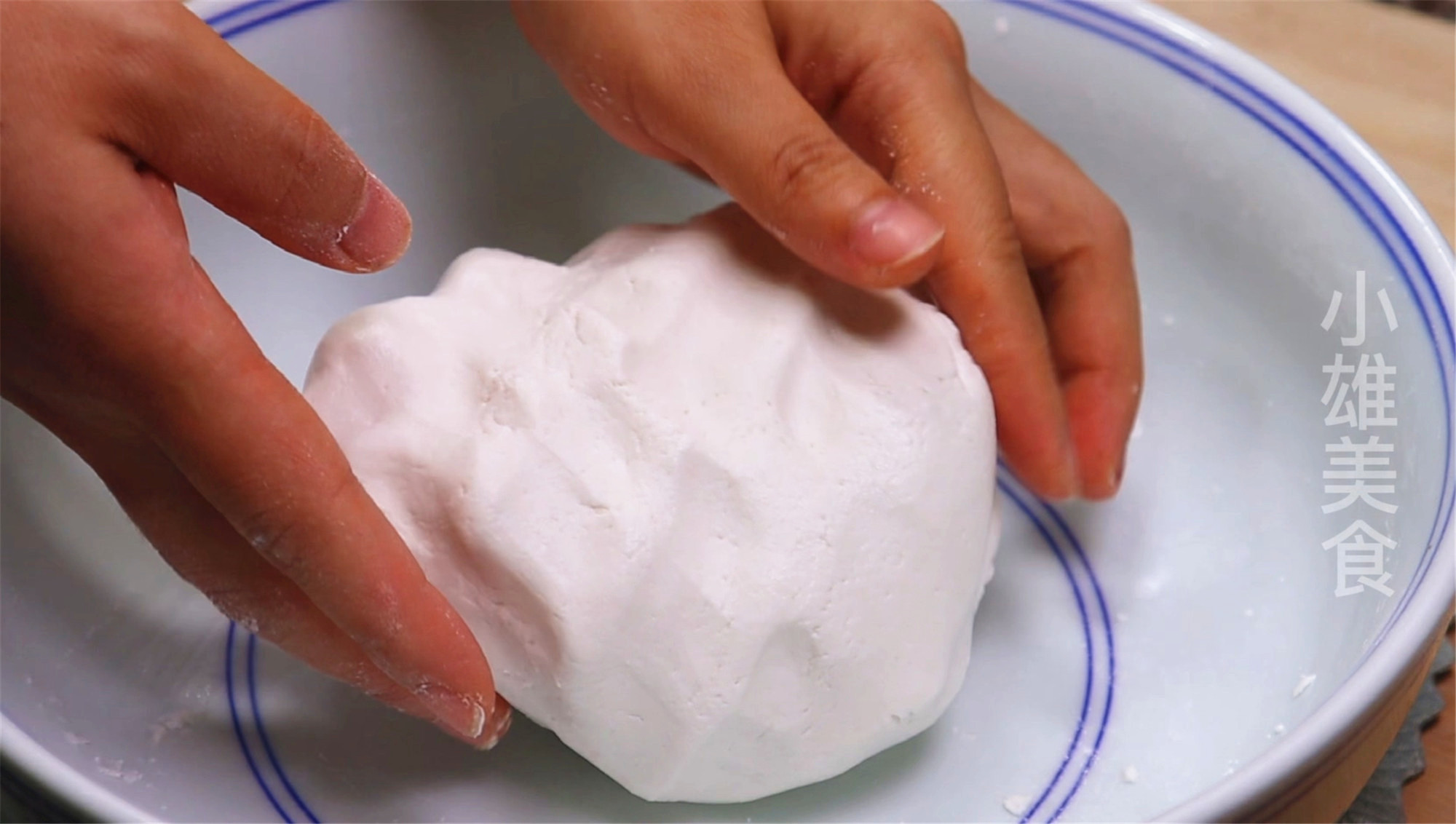 如何制作手工糯米酥饼教程,分享糯米饼的家常做法软糯香甜