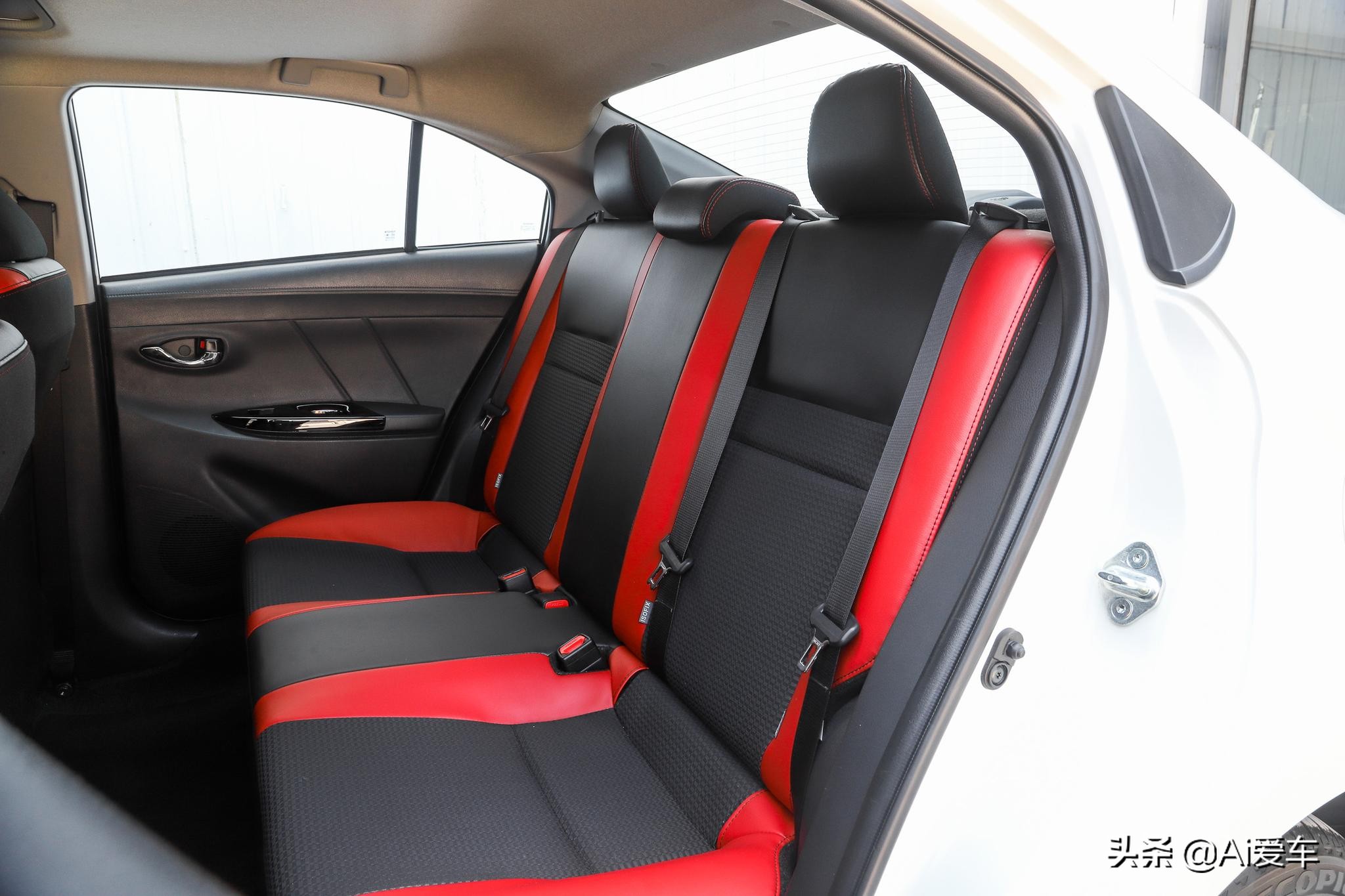 丰田最便宜的混动小型车,丰田全部车型及价格表威驰